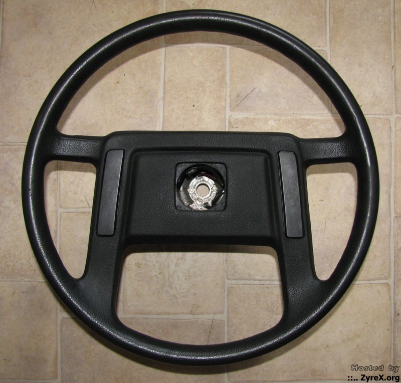 240/260 steering wheel