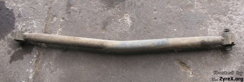 240/260 Panhard bar