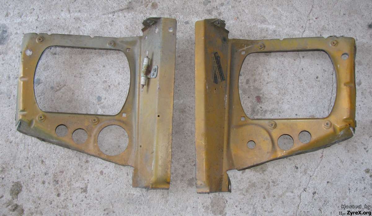 Early 240/260 headlight support panels