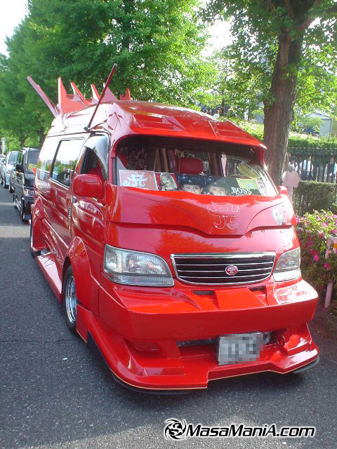 Ayumi Hamasaki car06