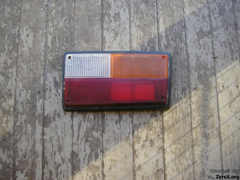 140/164/240 tail light lens