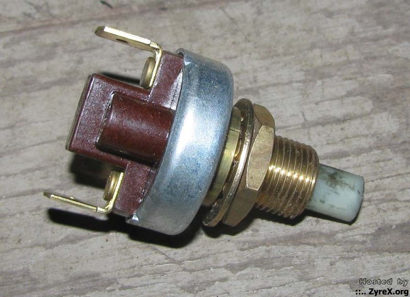 100/200/700 series brake light switch